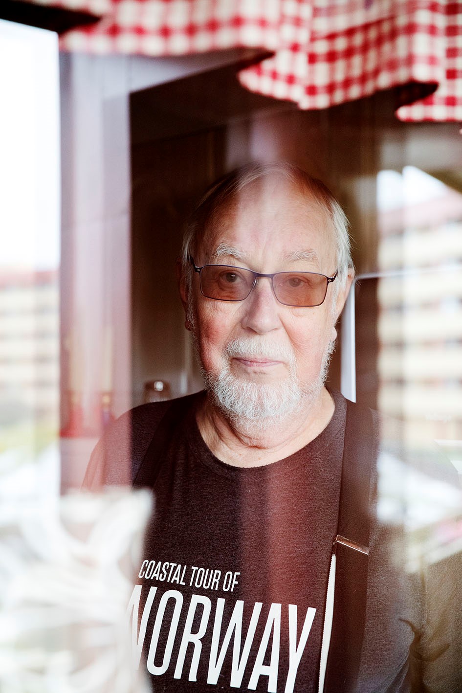 Leif Svensson, 72 år, har haft fönstertittarsjukan i fem år