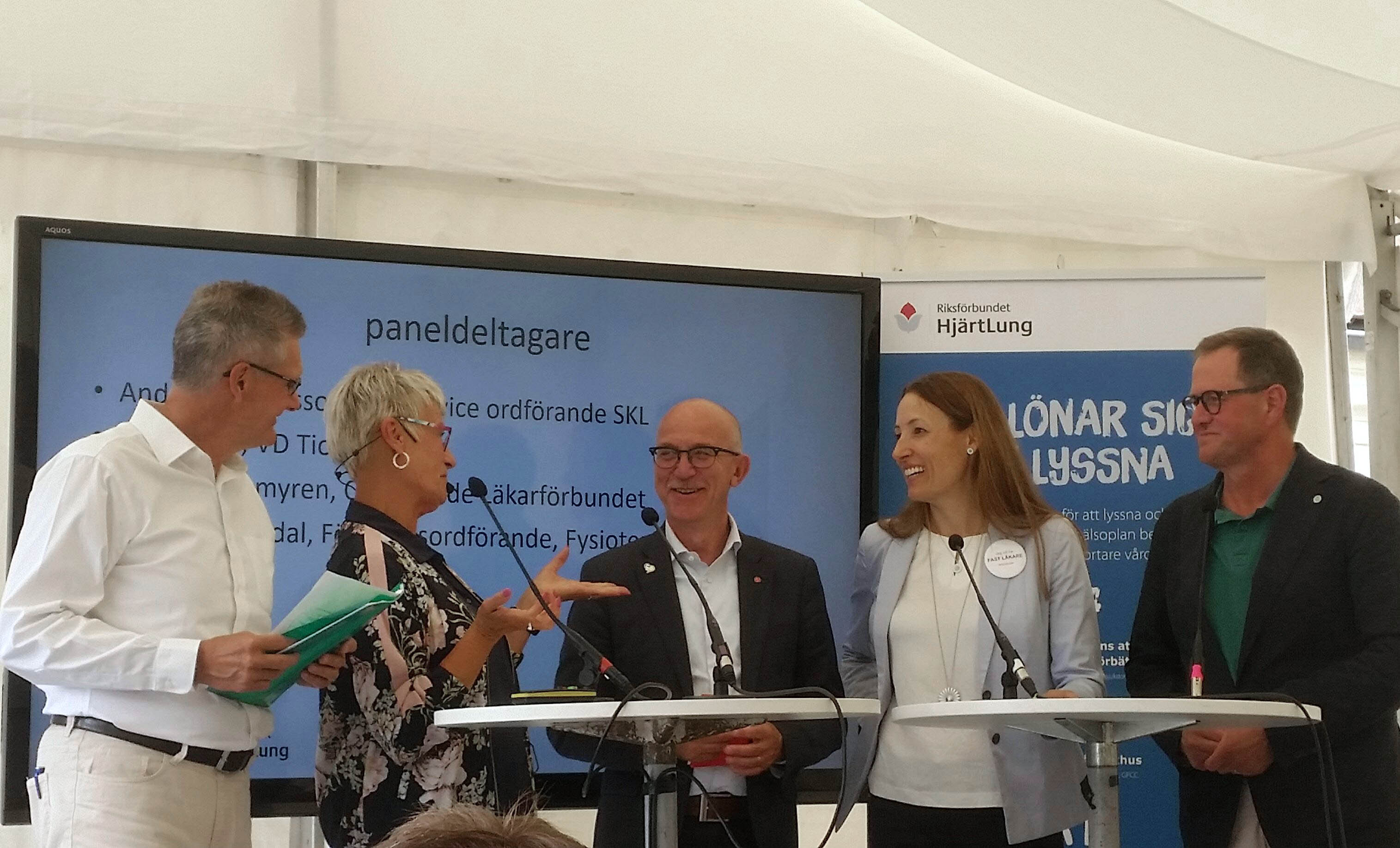 Inger Ros med flera diskuterar i Almedalen.