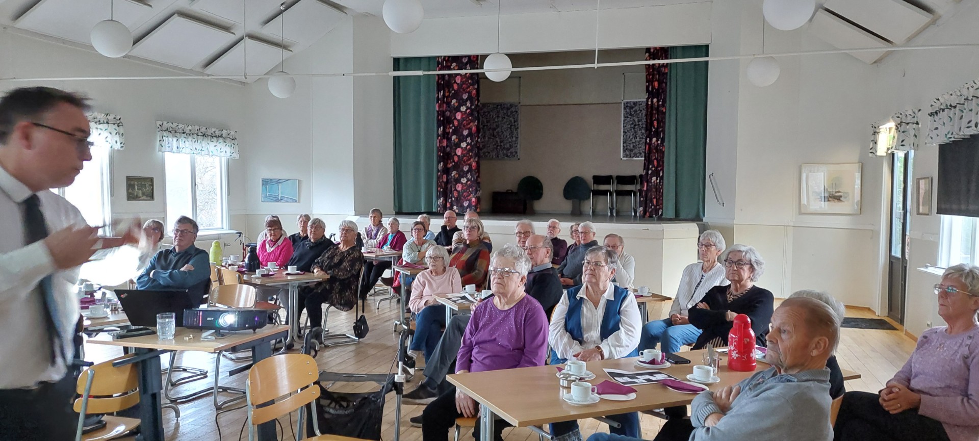 HLj Medlemsmöte 4.jpg