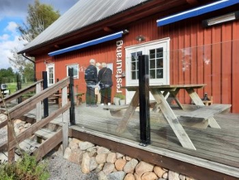 Tiraholms fiskrestaurang.jpg